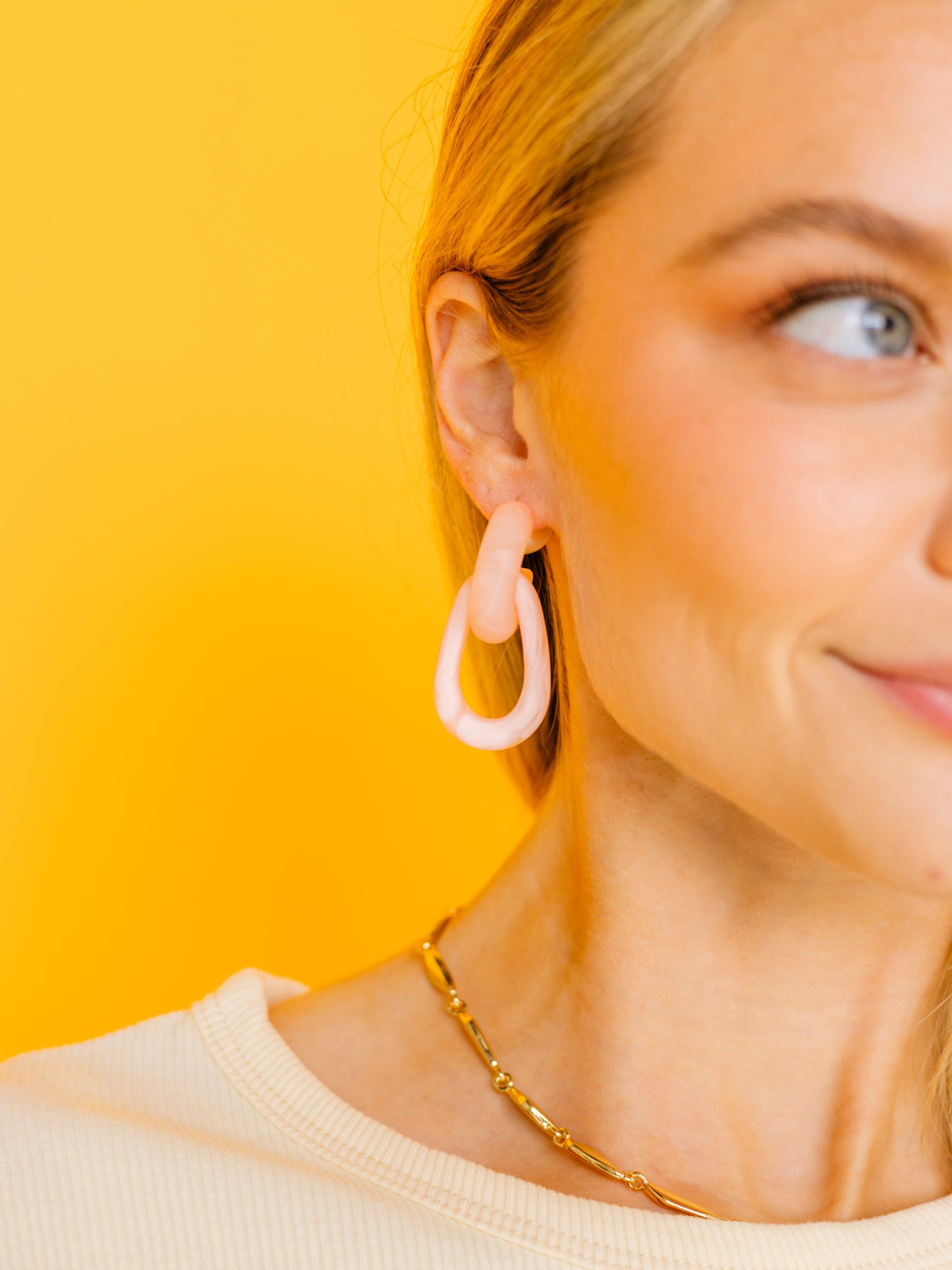 All the Ways Earring - Pink